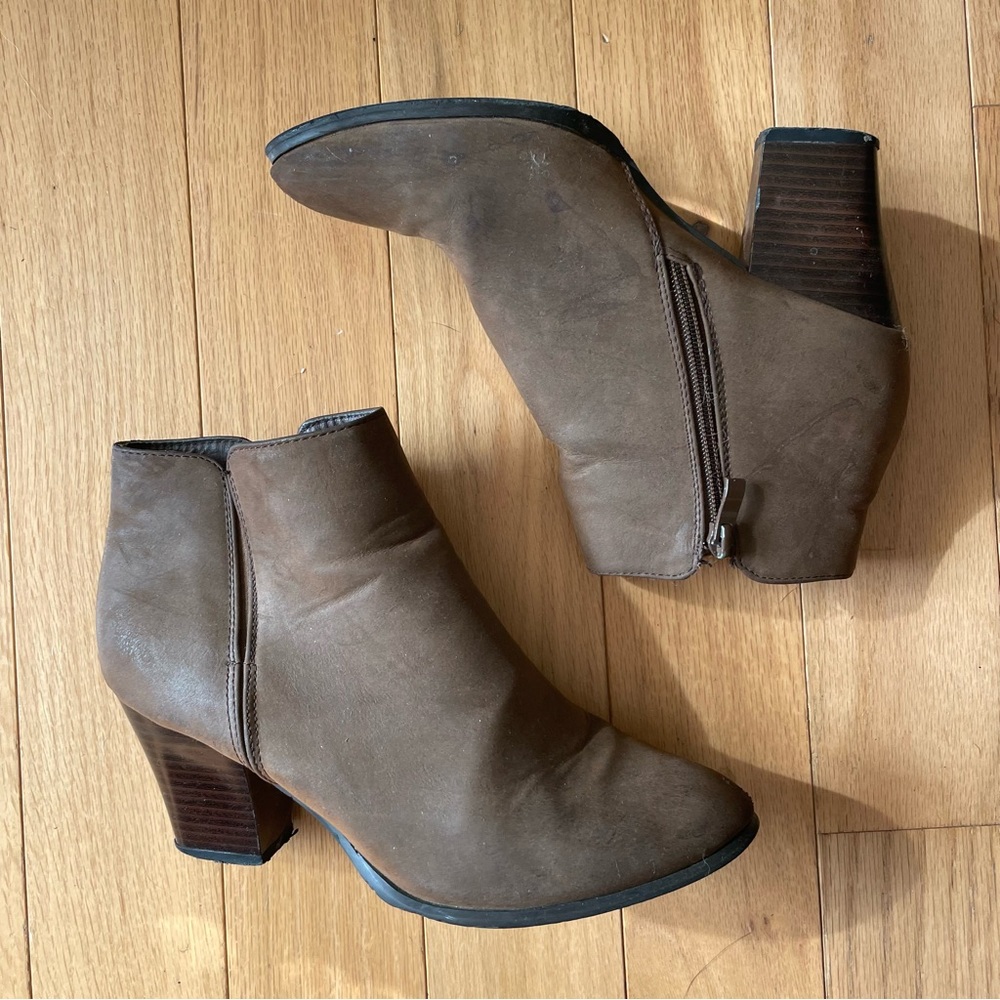 Faux leather heeled booties